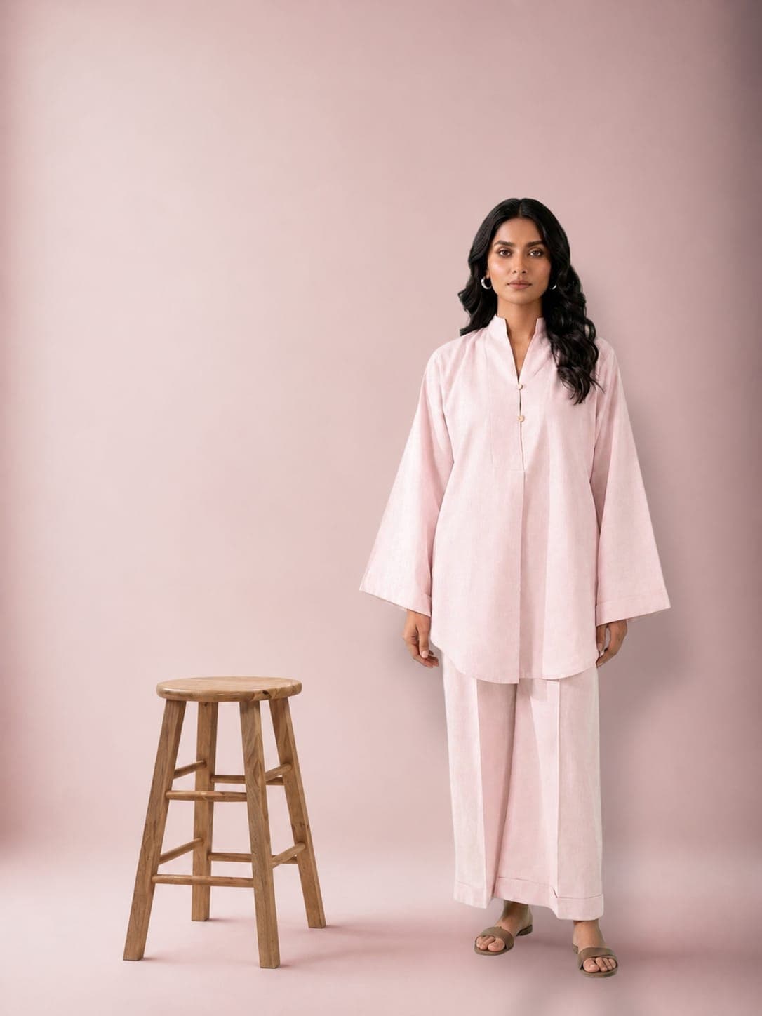 Pink Farshi Article